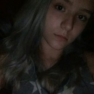 Meet your Posher, Adrianna